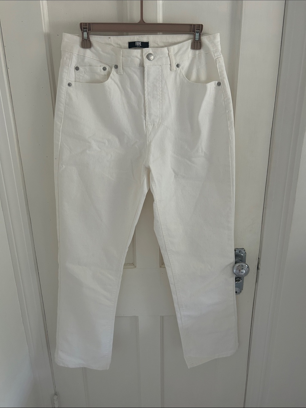 Frye Women’s White Straight Jeans